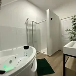 Appartement Zen - Roubaix-lille - Balneo - Cinema - Billard Roubaix